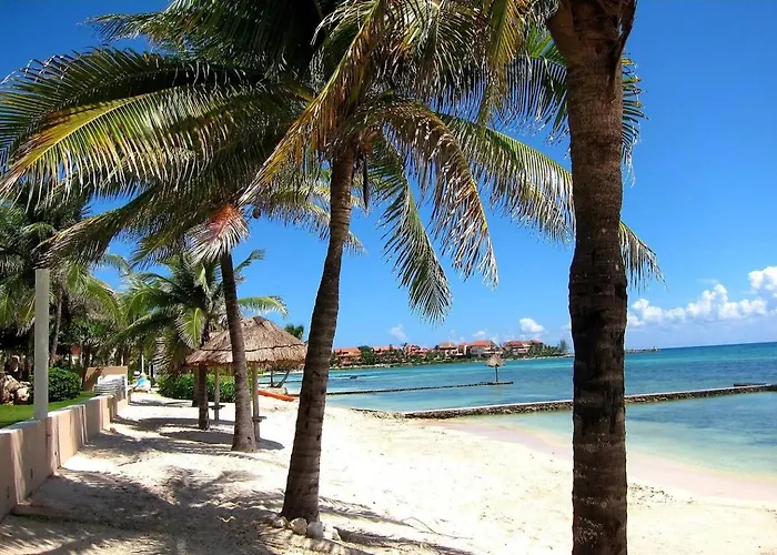Pousada 7br Private Jacuzzi & Pool Sleeps 16 Walk To Lagoon And Golf *