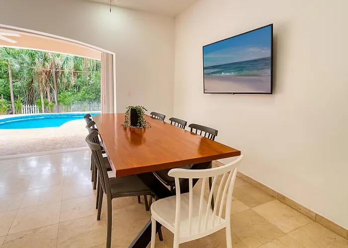 7br Private Jacuzzi & Pool Sleeps 16 Walk To Lagoon And Golf Villa Puerto Aventuras